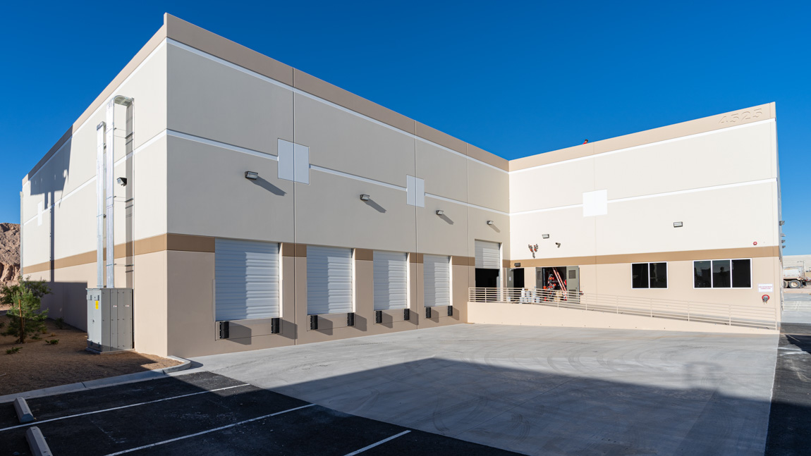 4525 wagontrail building photo